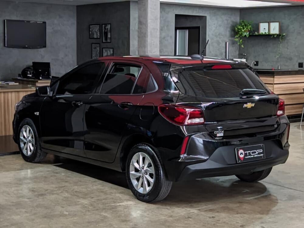 Chevrolet Onix Hatch