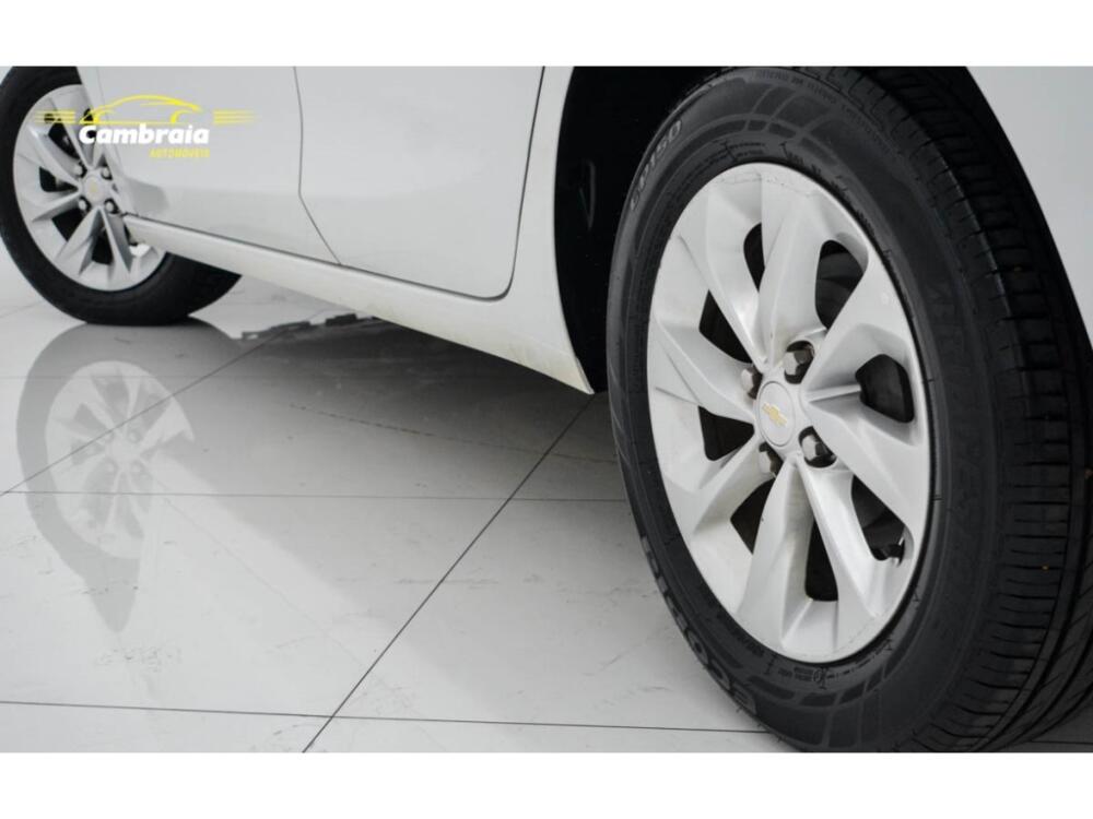 Chevrolet Onix Hatch