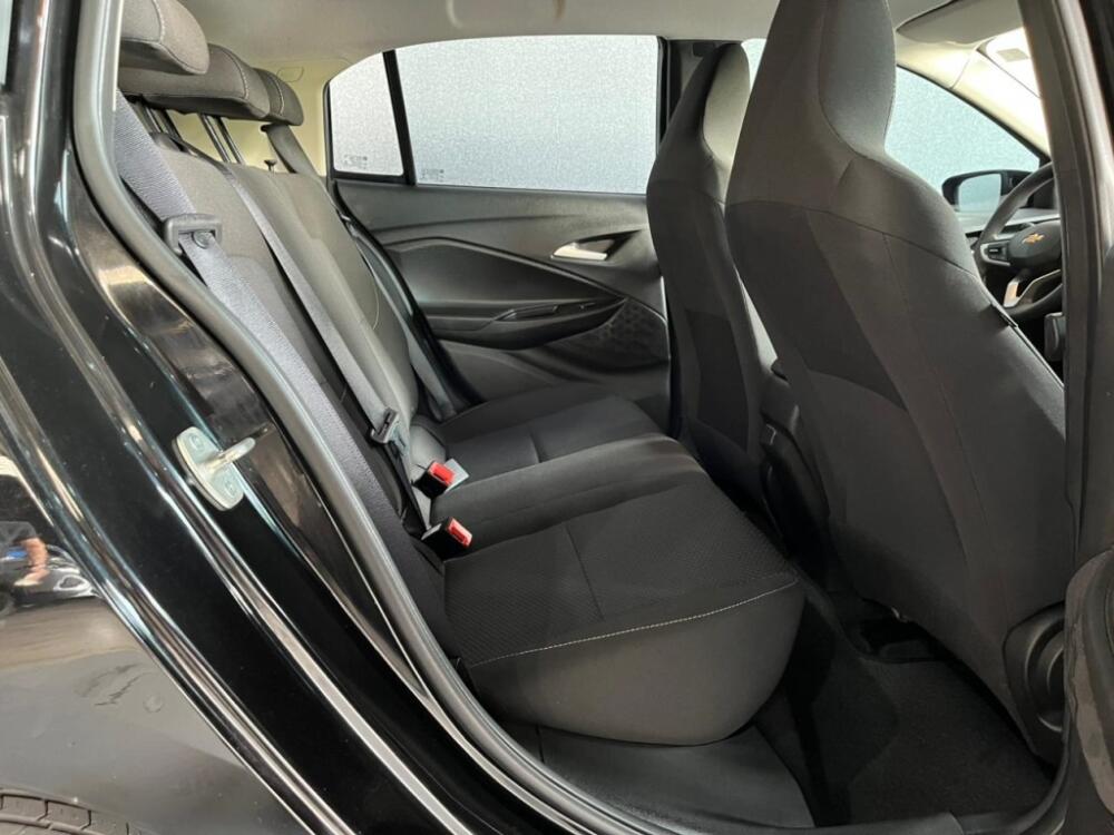 Chevrolet Onix Hatch