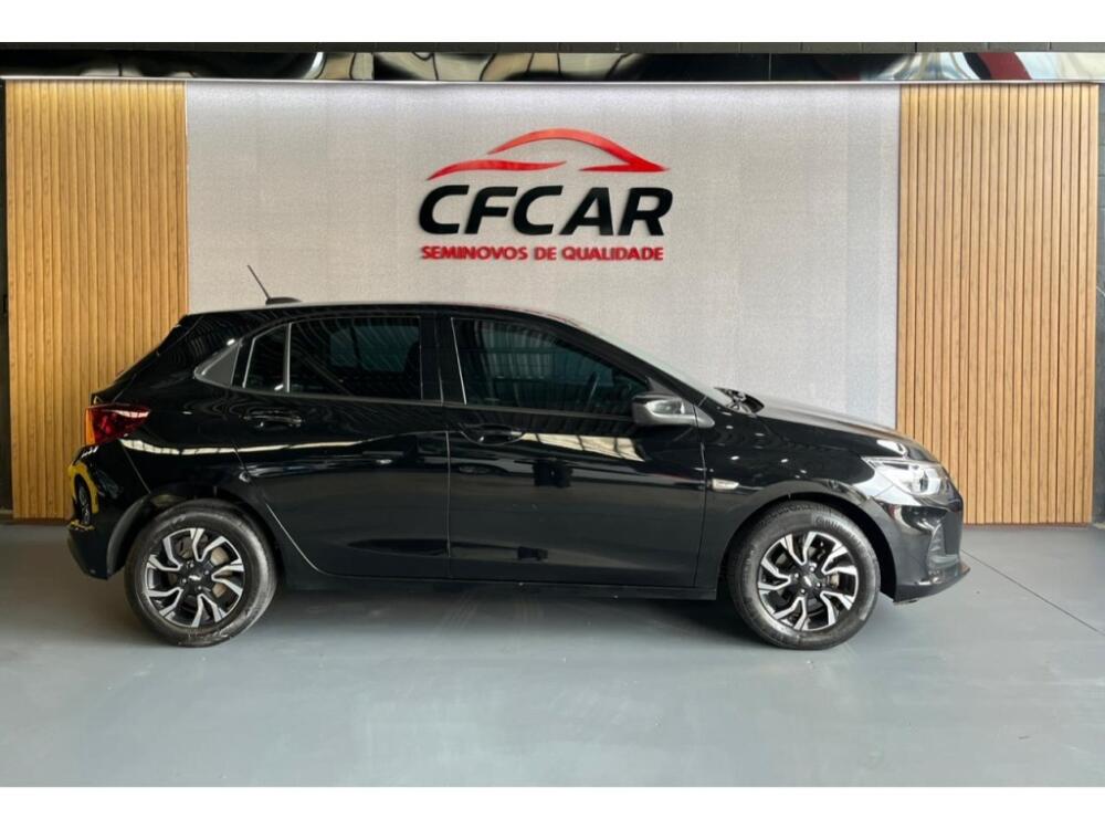 Chevrolet Onix Hatch