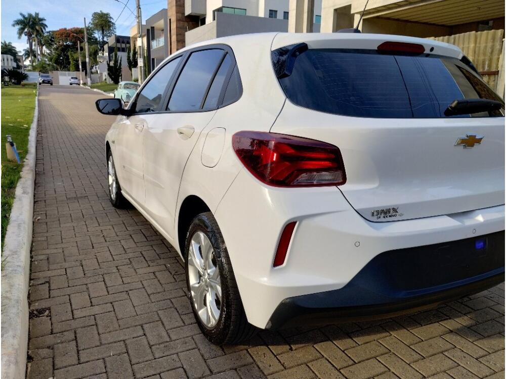 Chevrolet Onix Hatch