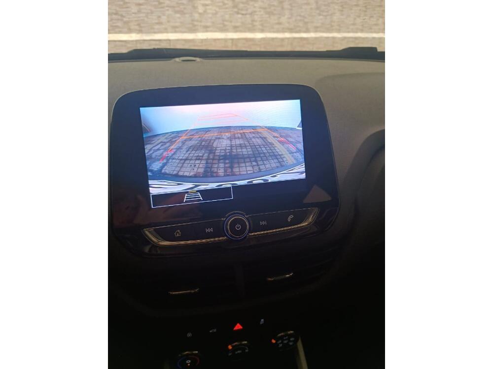 Chevrolet Onix Hatch