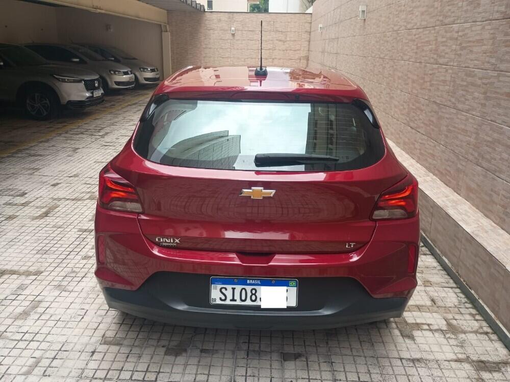 Chevrolet Onix Hatch