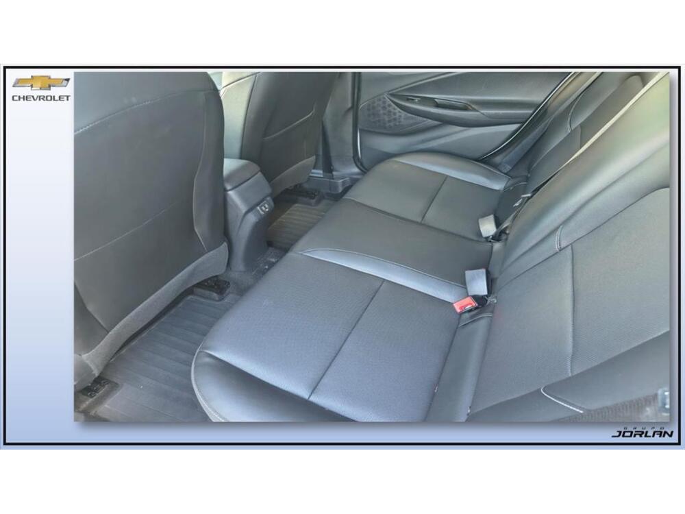 Chevrolet Onix Hatch