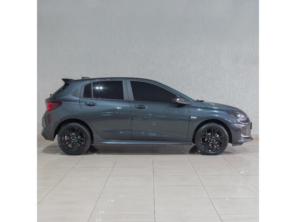 Chevrolet Onix Hatch