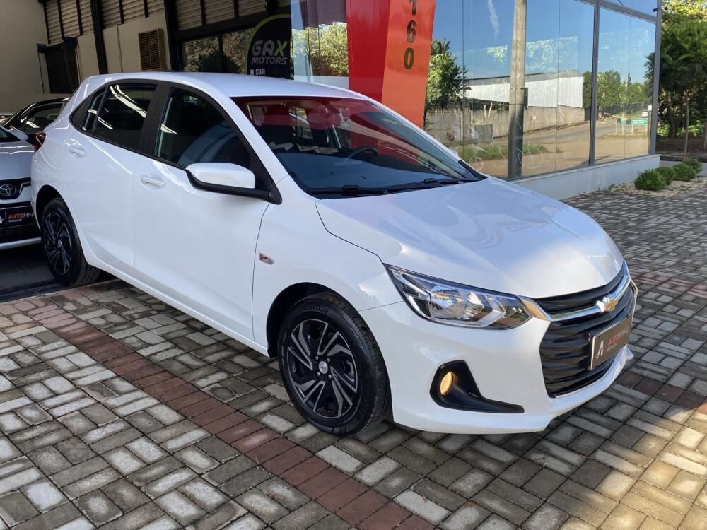 Chevrolet Onix Hatch