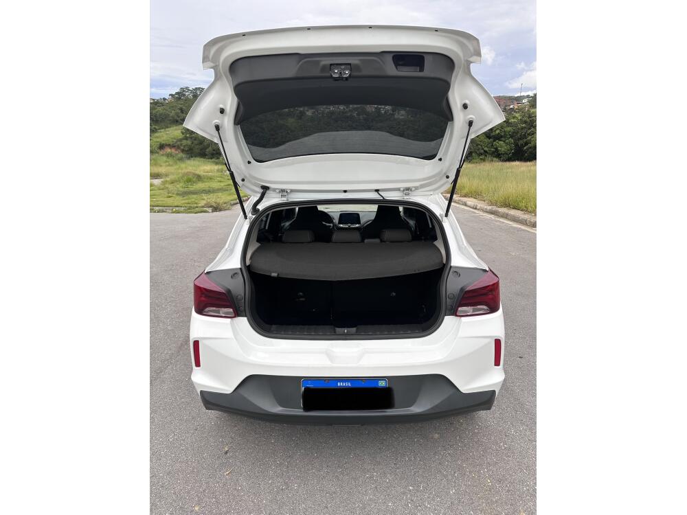 Chevrolet Onix Hatch