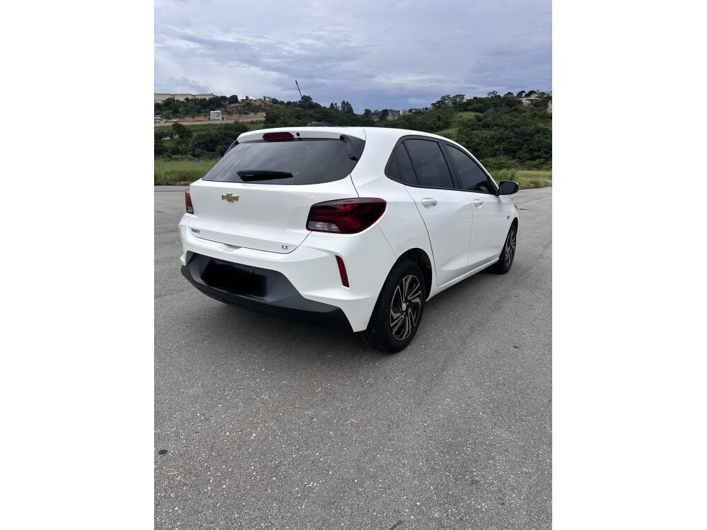 Chevrolet Onix Hatch