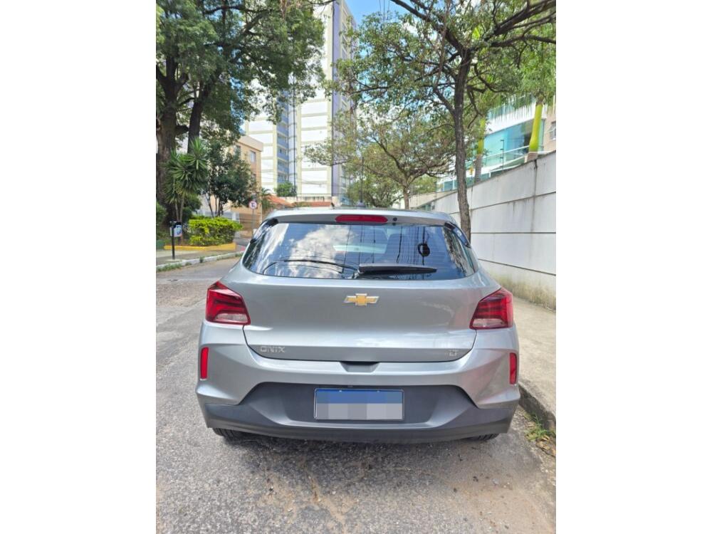 Chevrolet Onix Hatch