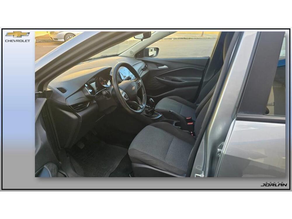Chevrolet Onix Hatch