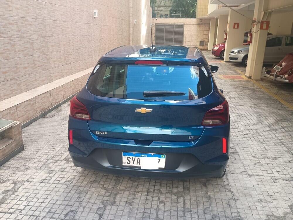 Chevrolet Onix Hatch