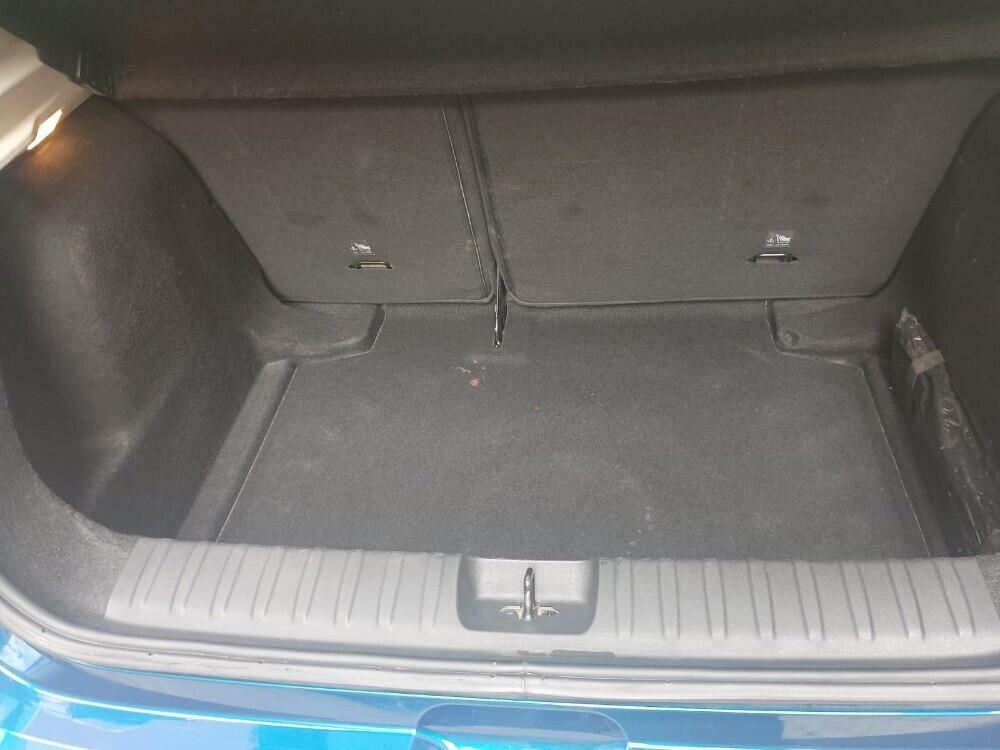 Chevrolet Onix Hatch