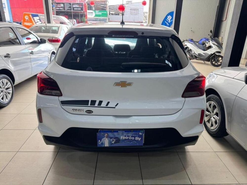 Chevrolet Onix Hatch