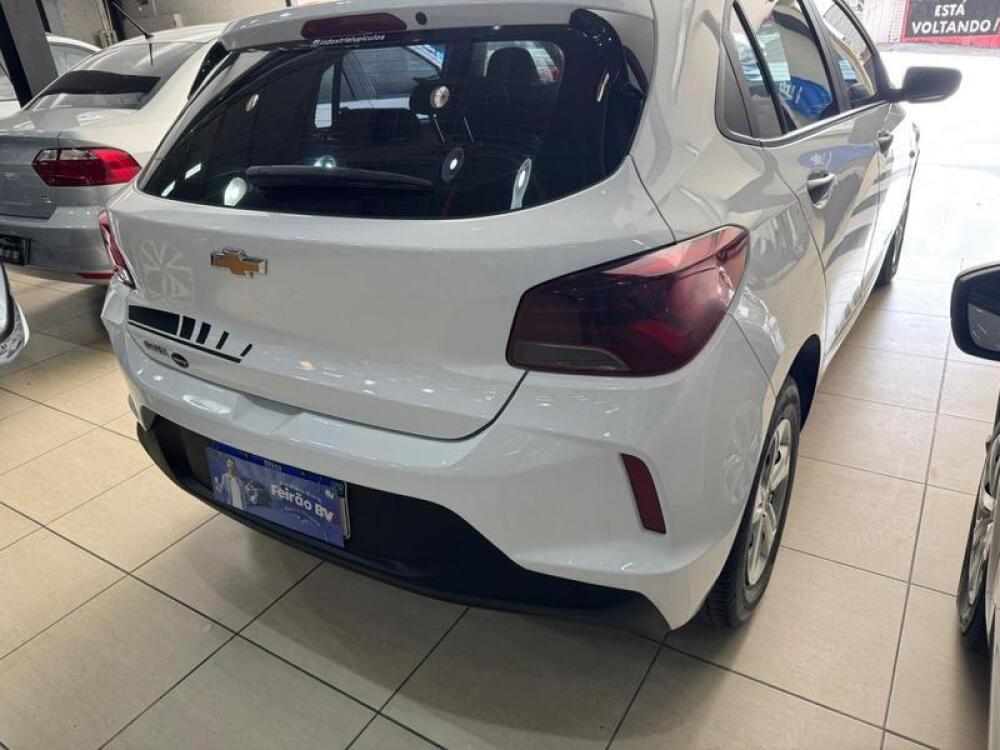 Chevrolet Onix Hatch