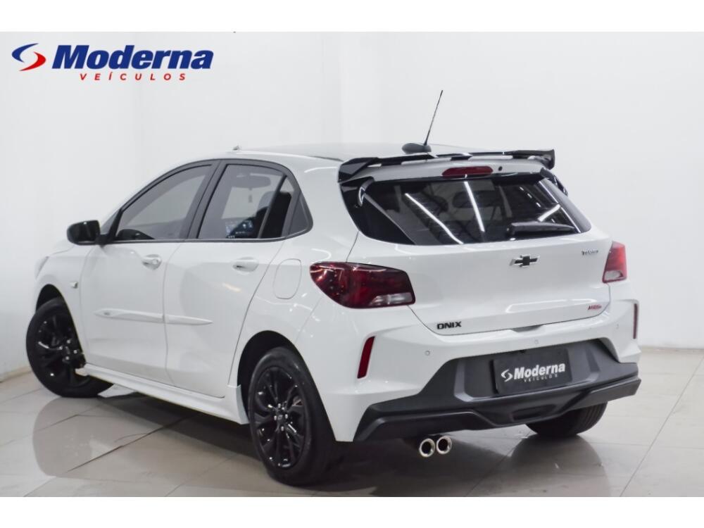 Chevrolet Onix Hatch
