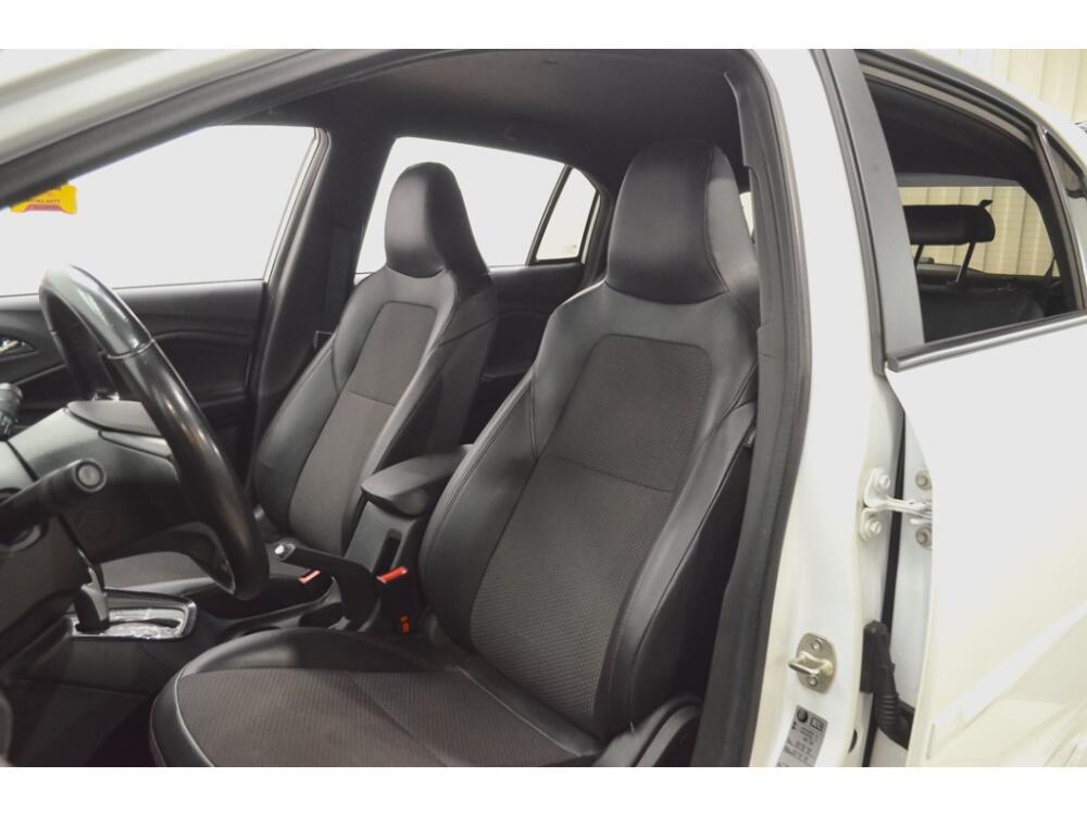 Chevrolet Onix Hatch