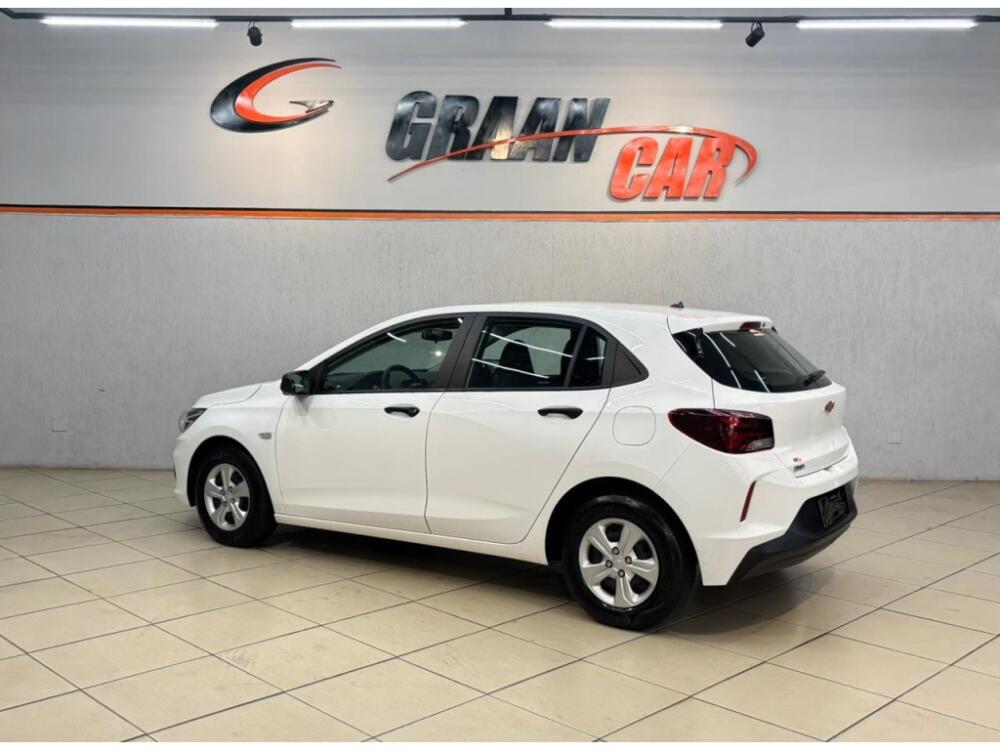 Chevrolet Onix Hatch