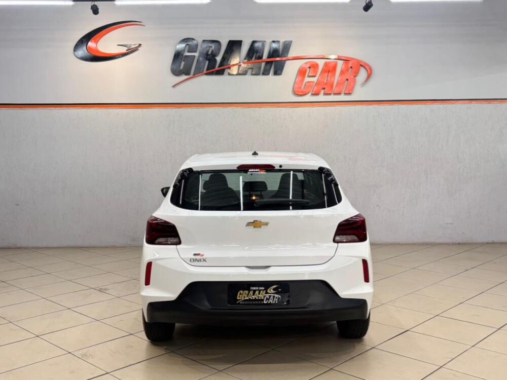 Chevrolet Onix Hatch