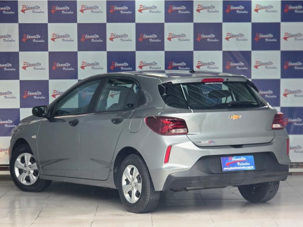 Chevrolet Onix Hatch