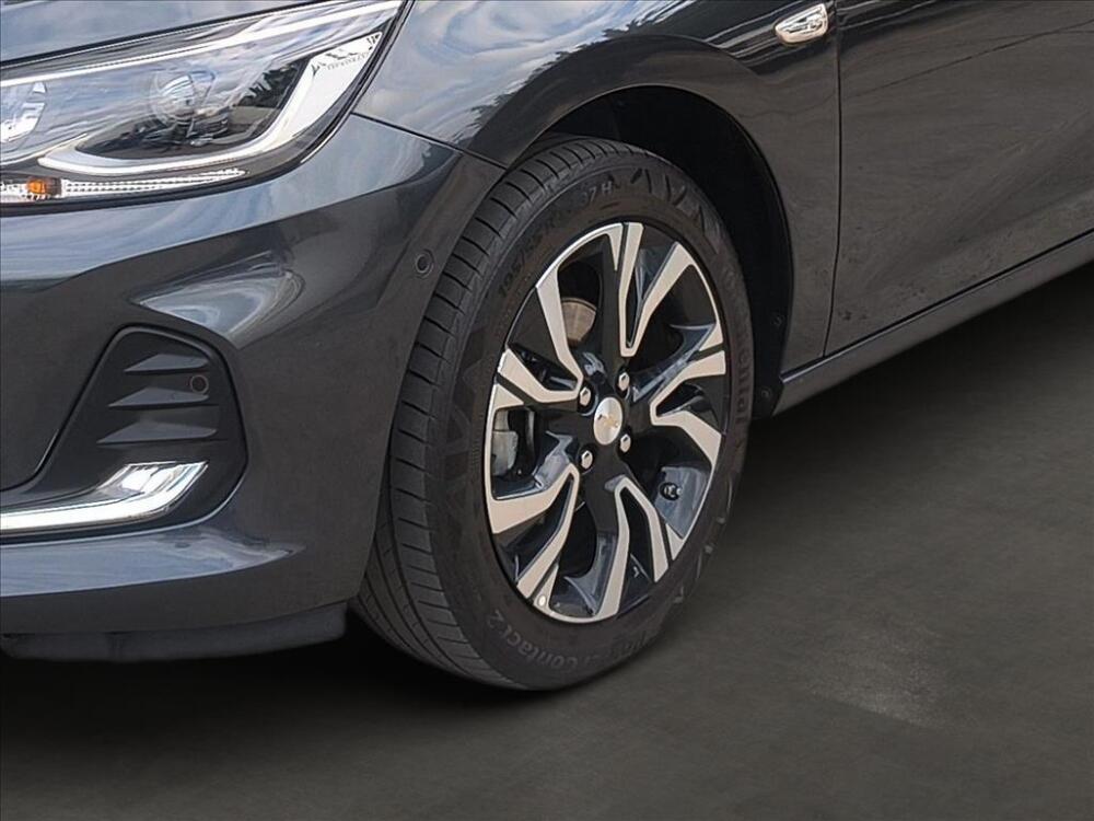Chevrolet Onix Hatch
