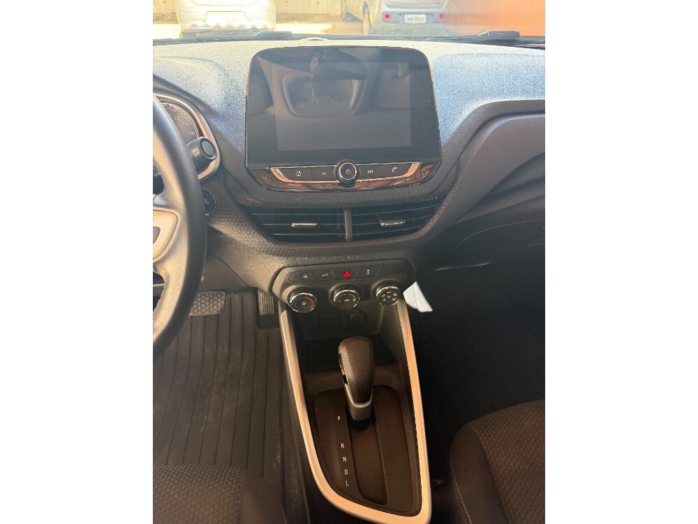 Chevrolet Onix Hatch