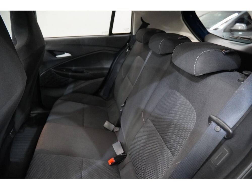 Chevrolet Onix Hatch