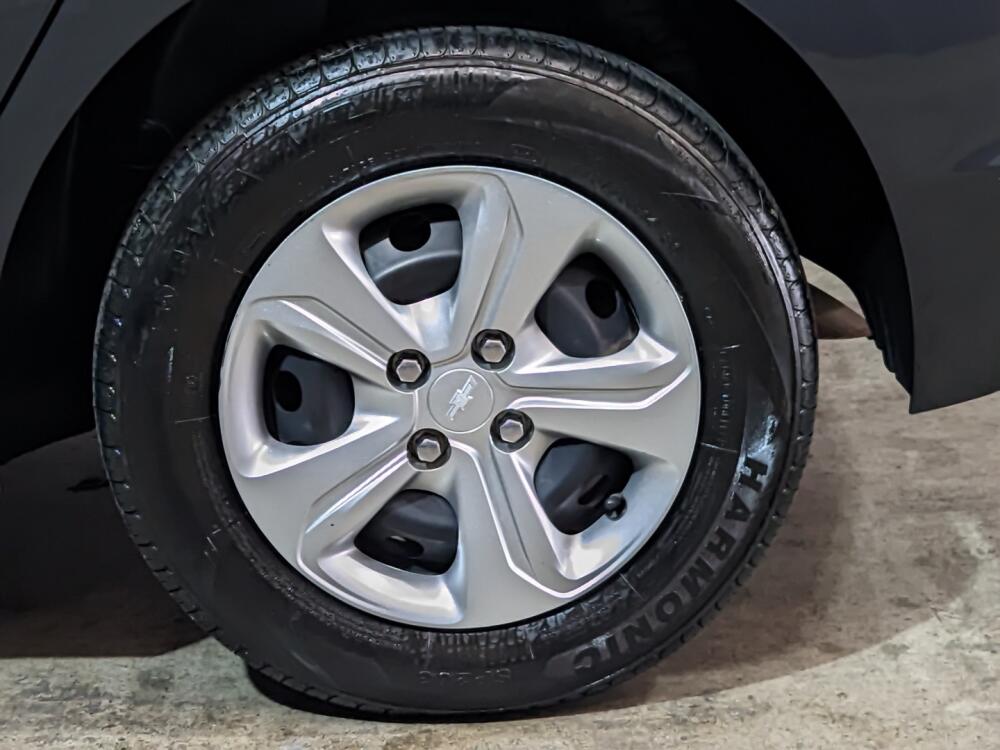 Chevrolet Onix Hatch