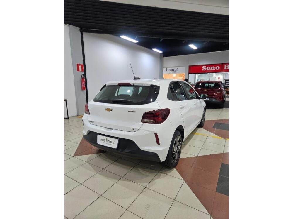 Chevrolet Onix Hatch