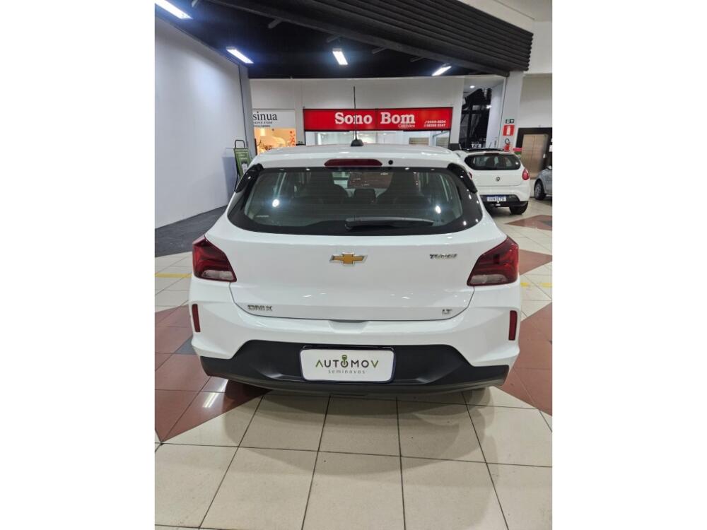 Chevrolet Onix Hatch