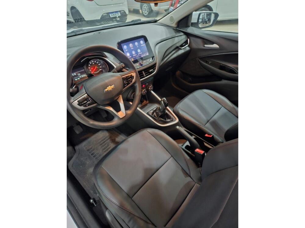 Chevrolet Onix Hatch