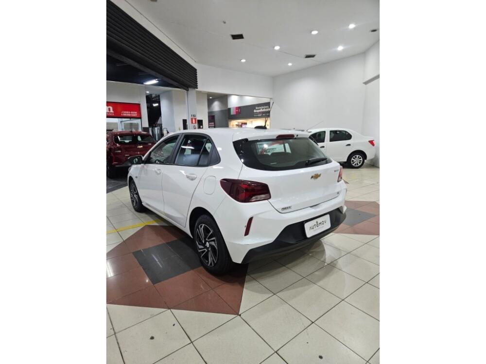 Chevrolet Onix Hatch