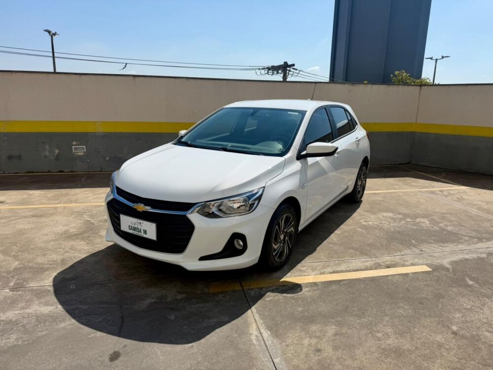 Chevrolet Onix Hatch