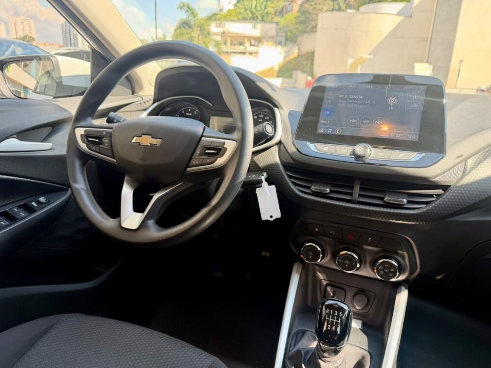 Chevrolet Onix Hatch