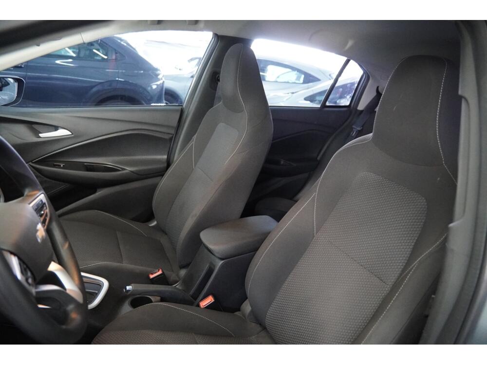 Chevrolet Onix Hatch