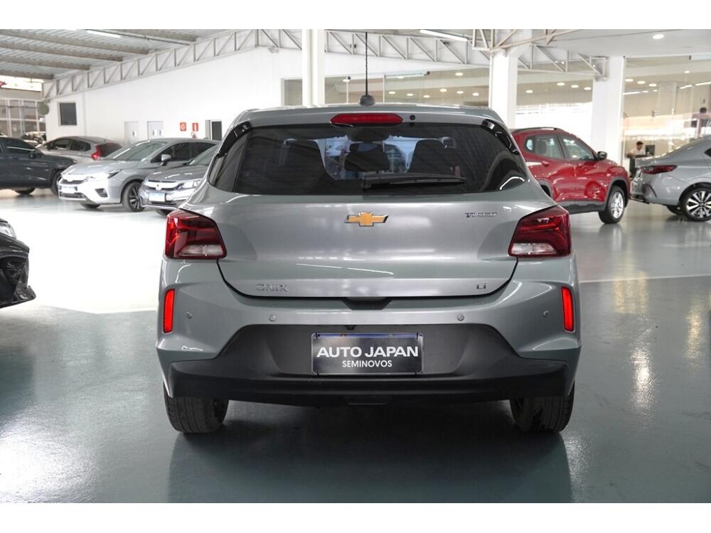 Chevrolet Onix Hatch