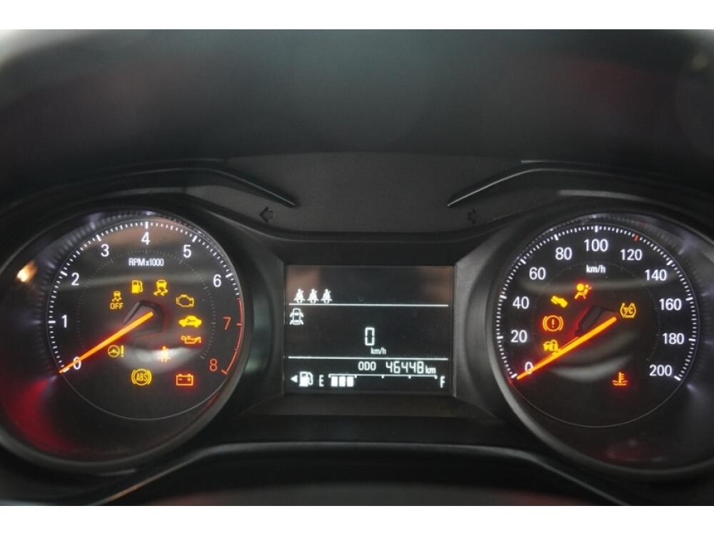 Chevrolet Onix Hatch