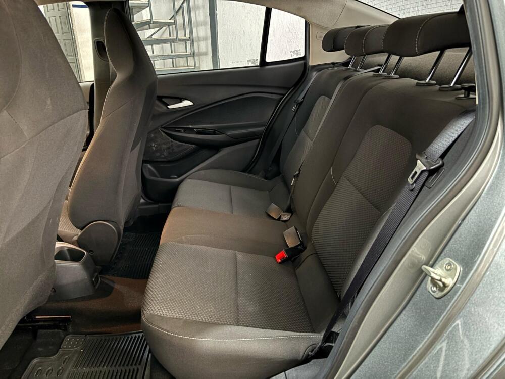 Chevrolet Onix Hatch