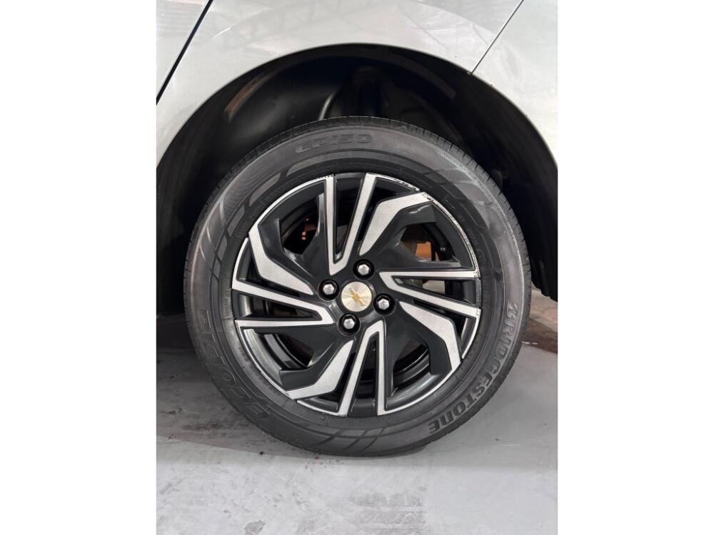 Chevrolet Onix Hatch