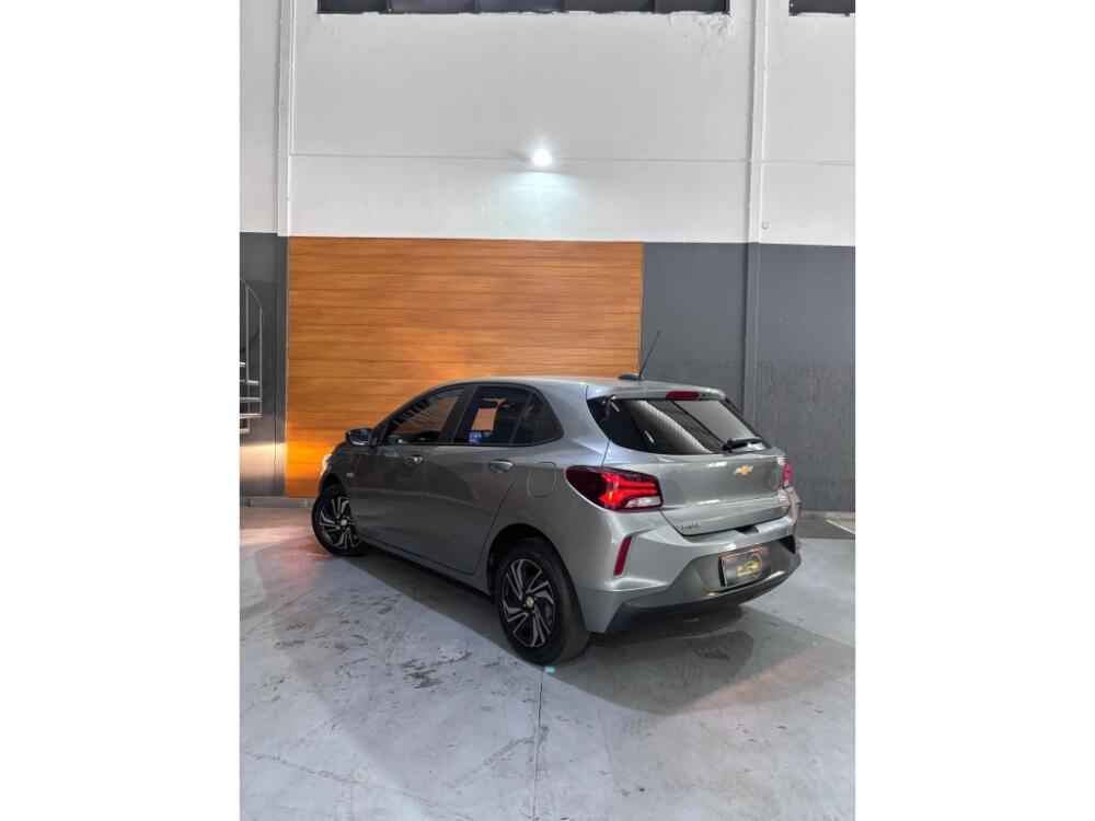 Chevrolet Onix Hatch