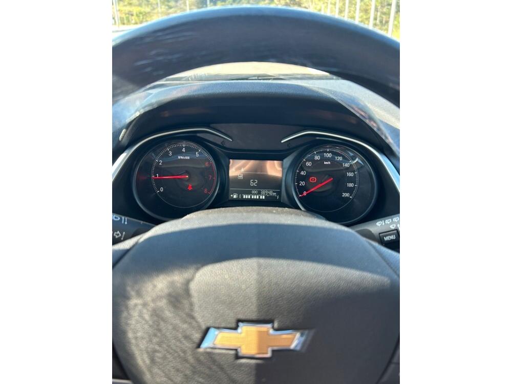 Chevrolet Onix Hatch