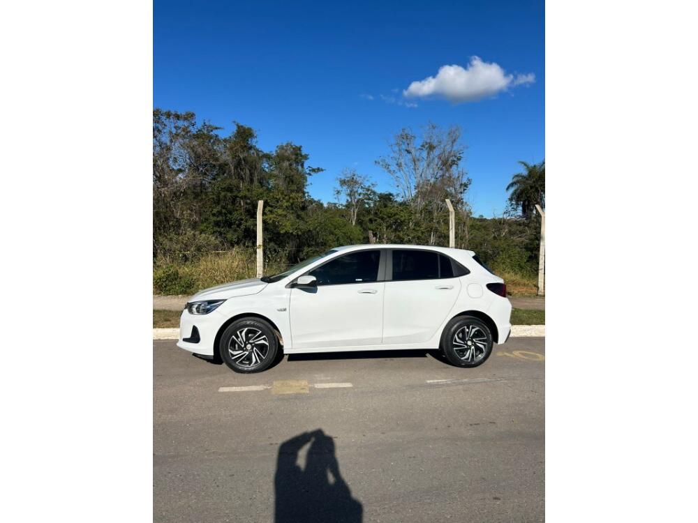Chevrolet Onix Hatch