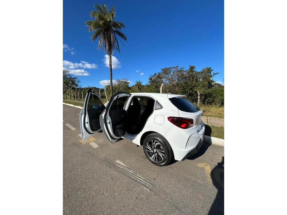 Chevrolet Onix Hatch