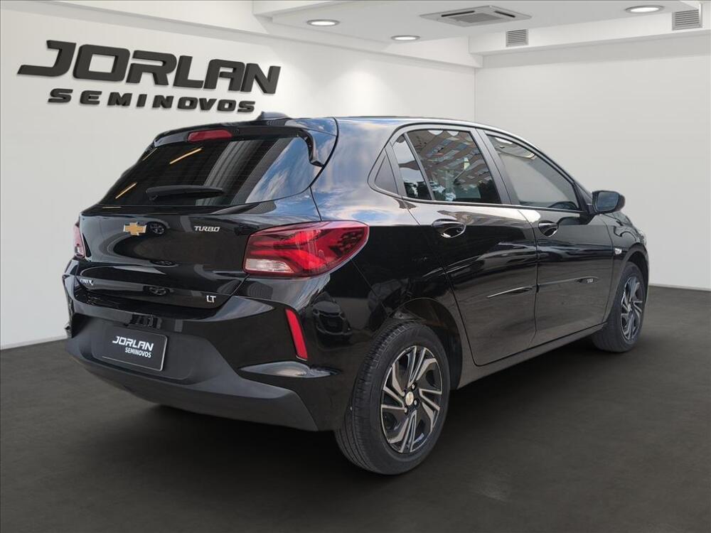 Chevrolet Onix Hatch