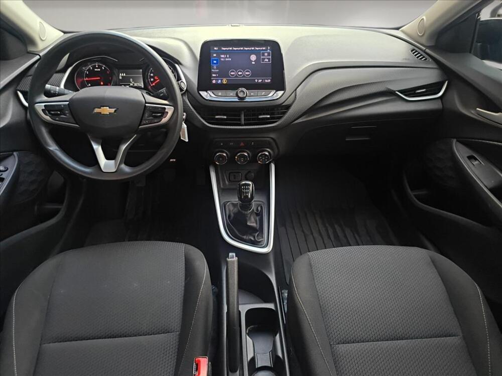 Chevrolet Onix Hatch