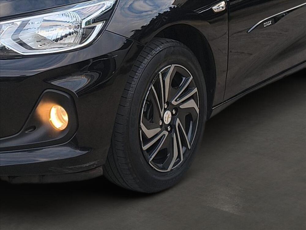 Chevrolet Onix Hatch