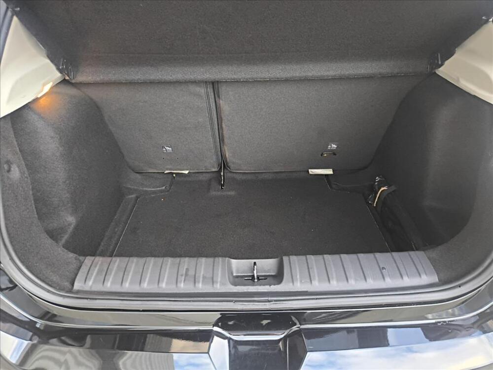 Chevrolet Onix Hatch