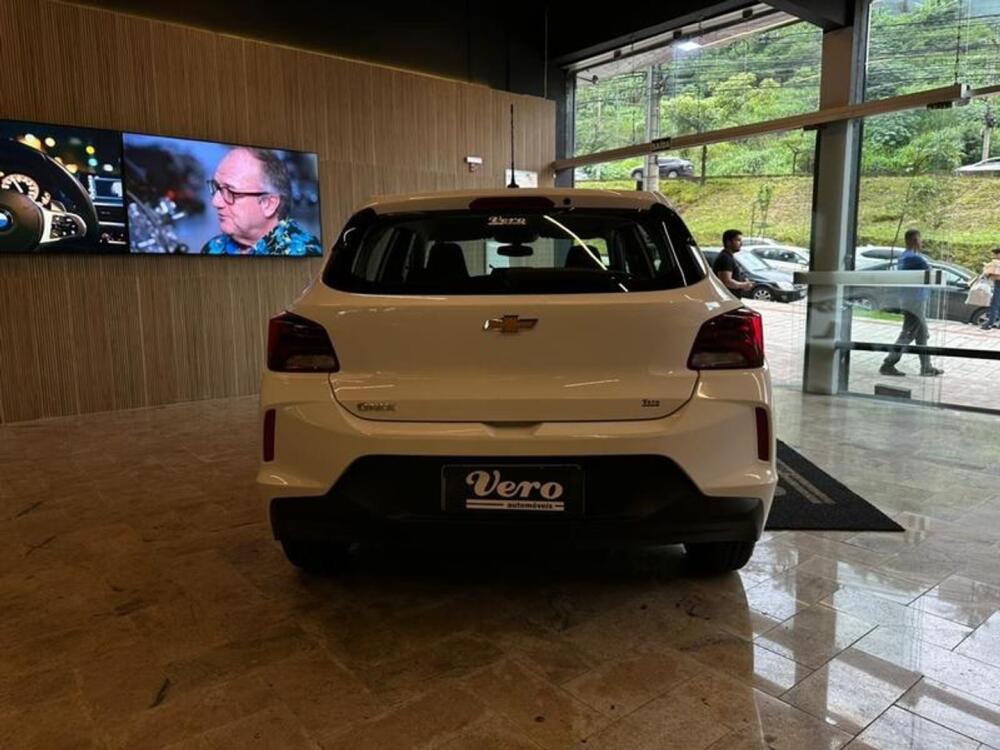Chevrolet Onix Hatch