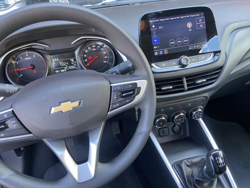Chevrolet Onix Hatch