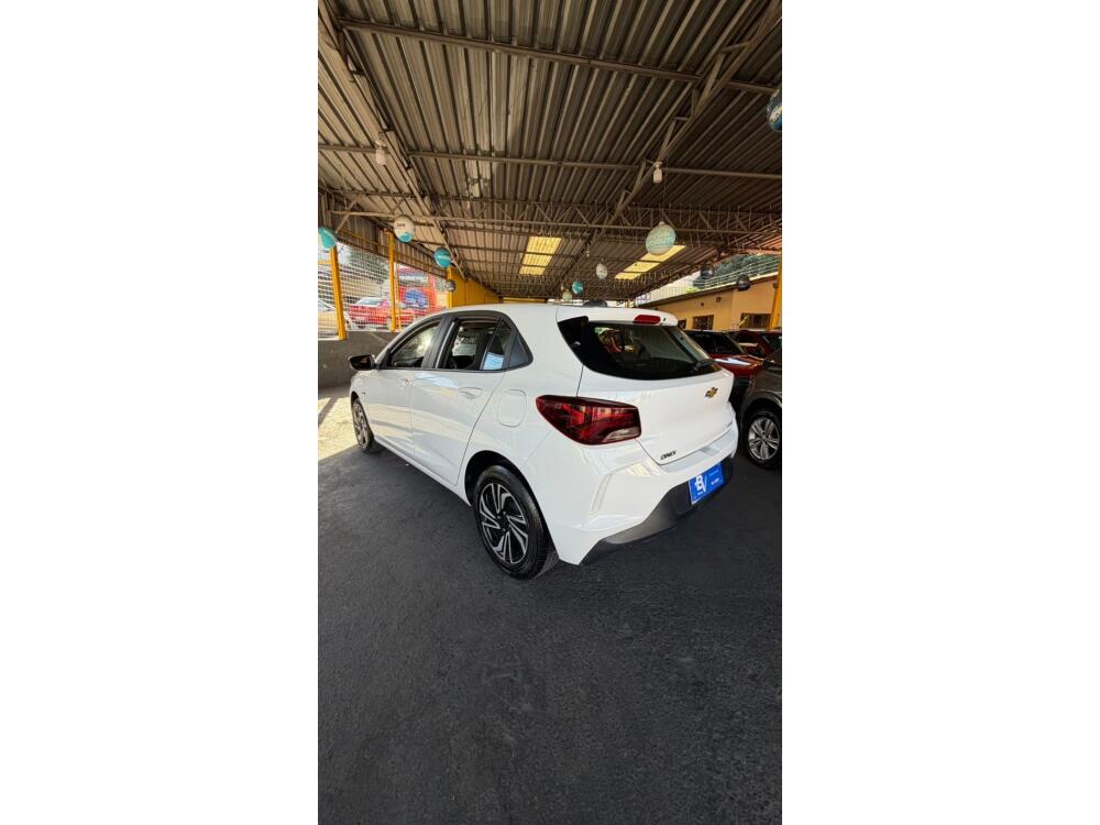 Chevrolet Onix Hatch