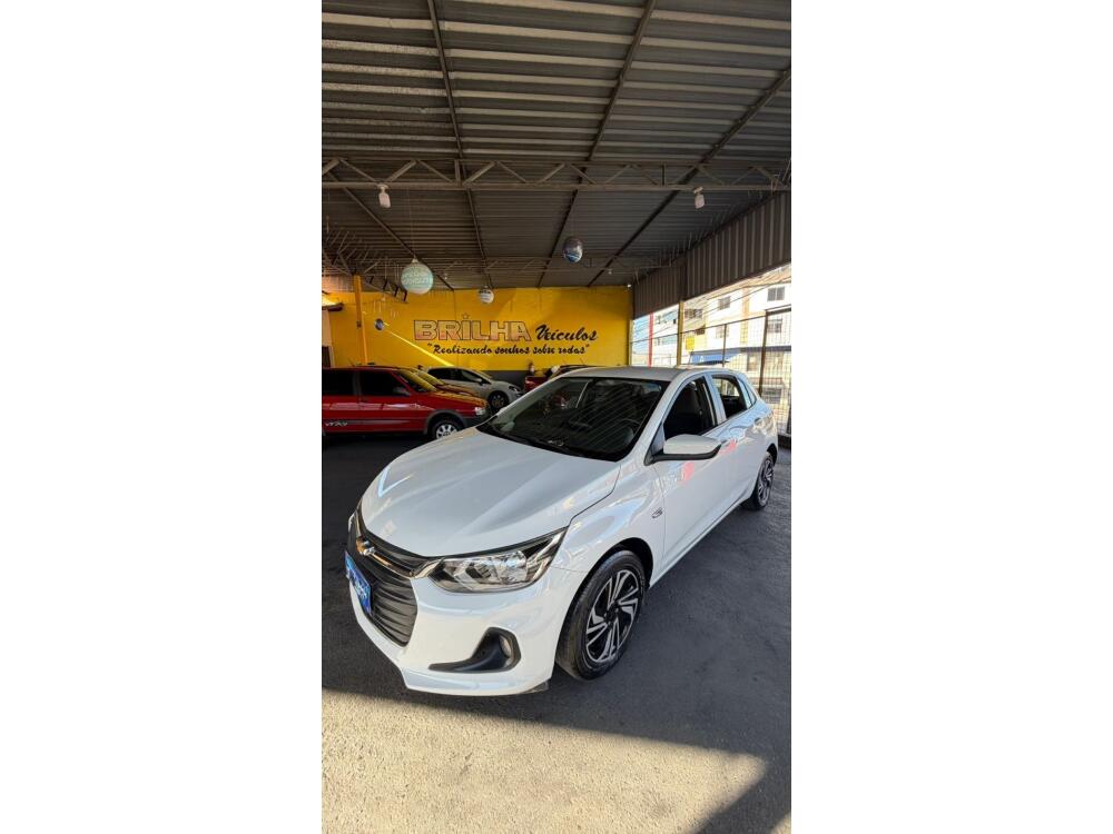 Chevrolet Onix Hatch